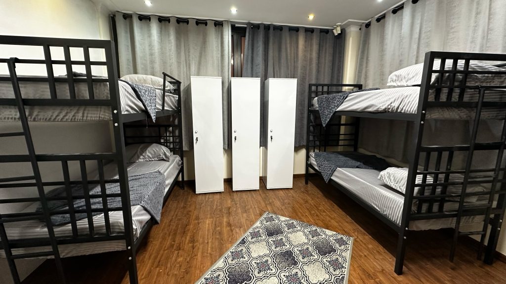 4 تخته پنجره دار شعبه شهرک سئول